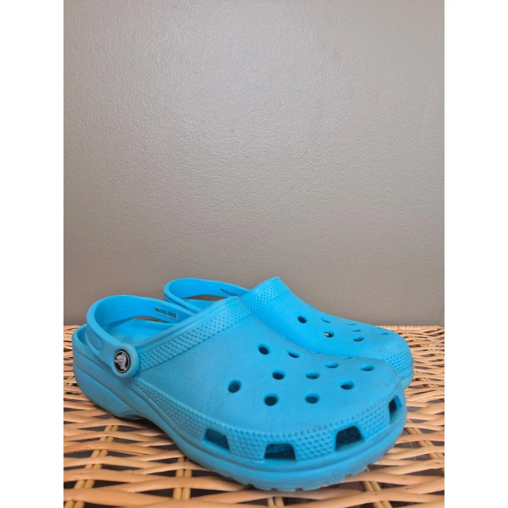 Crocs Size M9 W11 Classic Clogs Blue Aqua Unisex Slip On Water Shoes Comfort